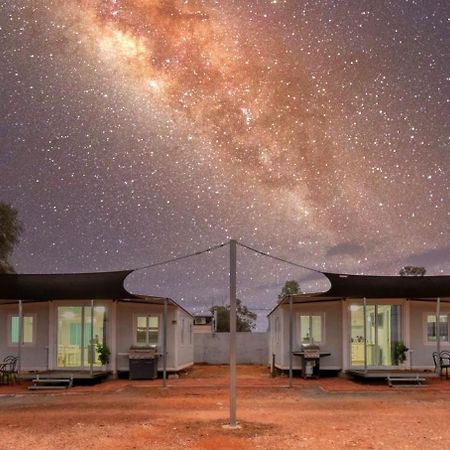 White Cliffs Self Contained Cabin Accommodation Exterior foto